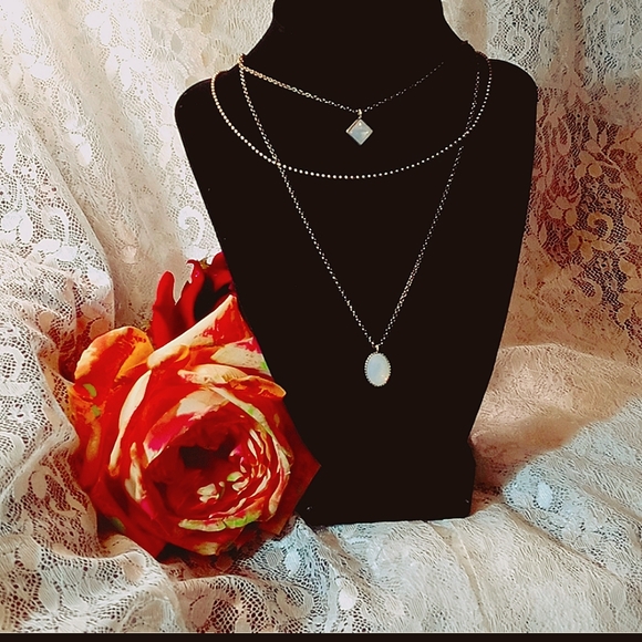 Jewelry - Triple chain necklace with opal accent